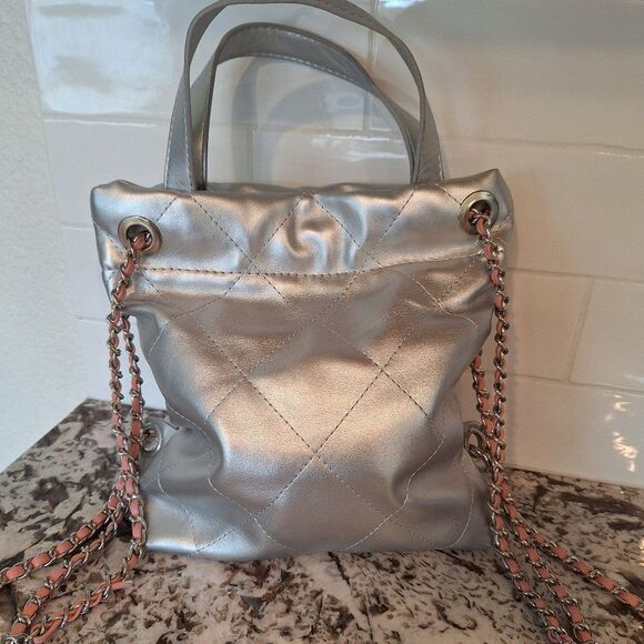 Jane & York silver color backpack - Picture 1 of 11